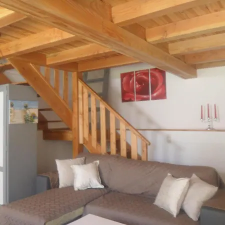 Charmante Petite Maison *