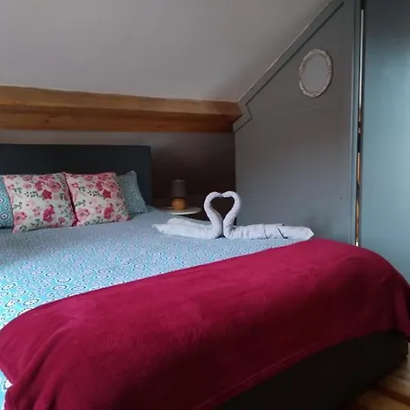 Holiday home Charmante Petite Maison Bergerac